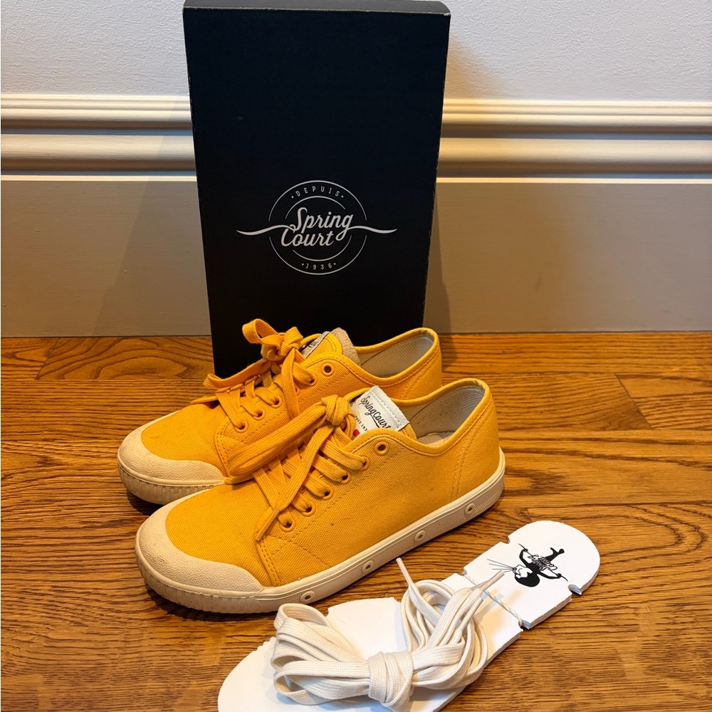 Spring Court Women's Yellow Sneakers